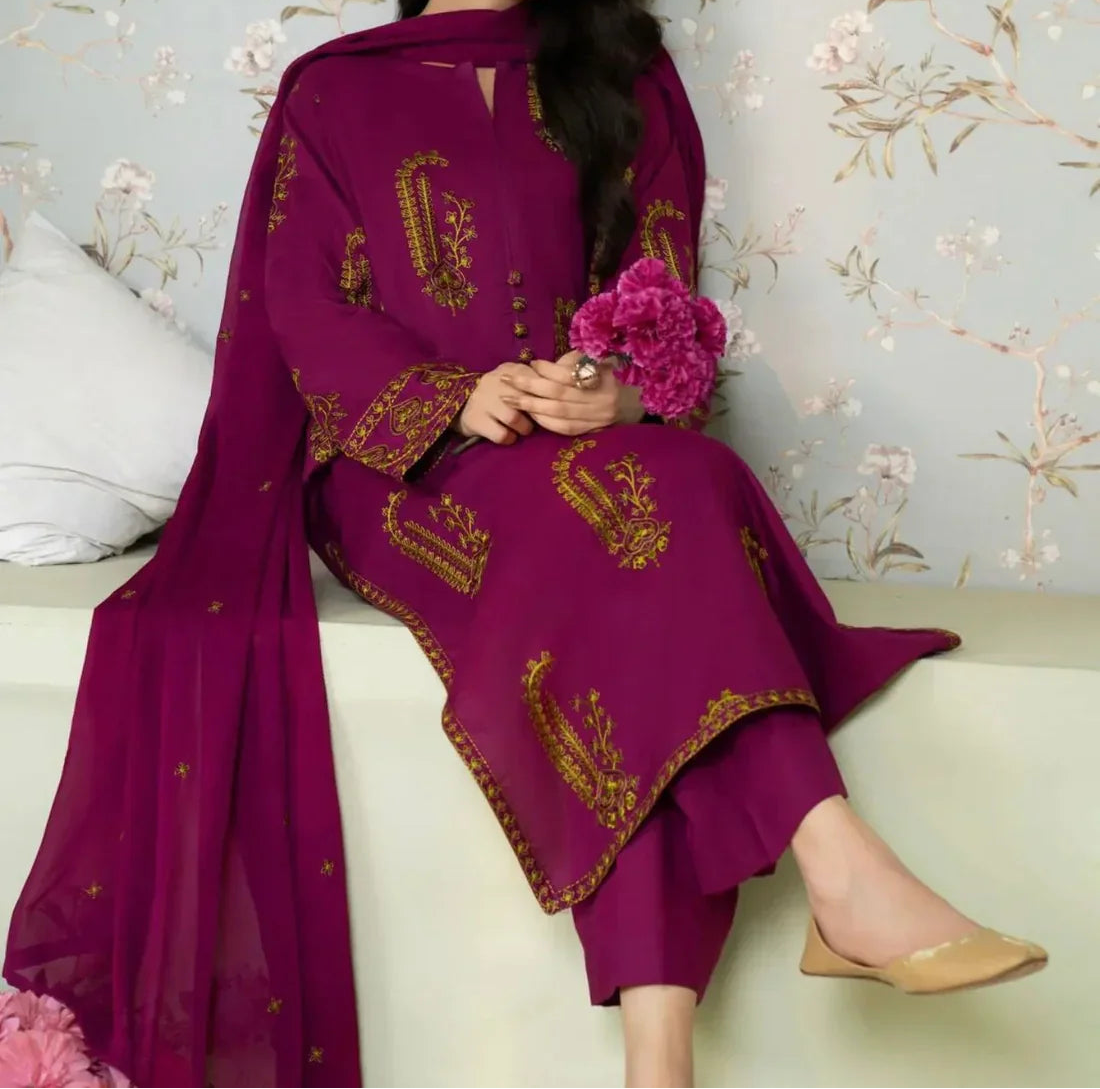 AMBER EMBROIDERED 2 PCS