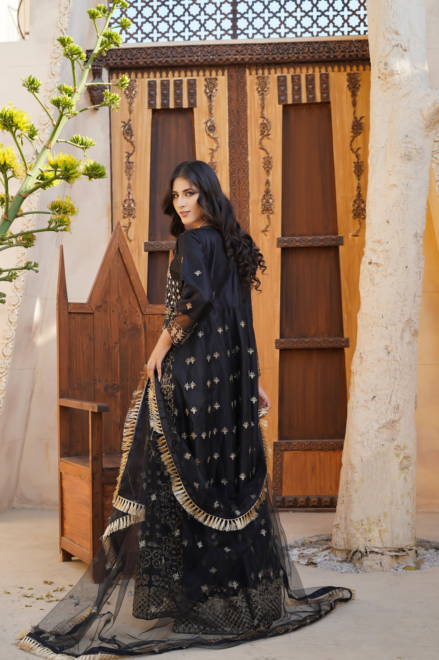 Mehak Mirror Work Maxi 3pc